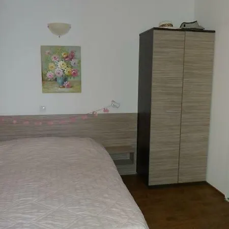 Apartment Plaza 3 Floor Burgas City