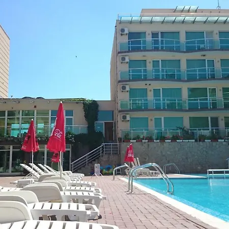 Apartment Plaza 3 Floor *
